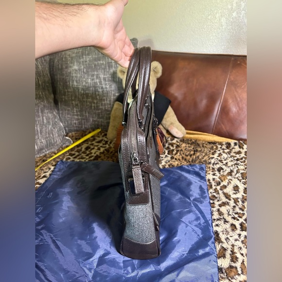 Tumi Astor Ansonia Leather Trim Laptop Messenger Bag Grey Coated Canvas Zip RFID - Picture 12 of 12